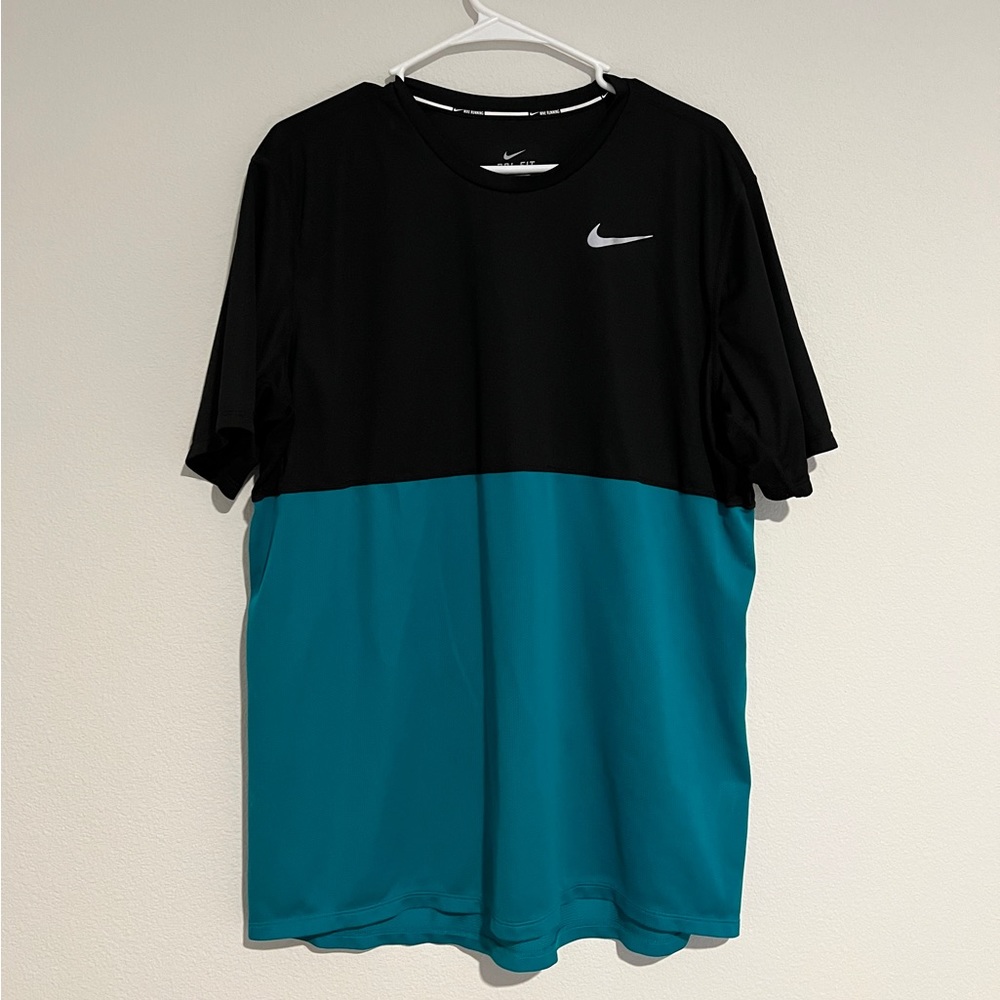 Nike Dri-Fit T-shirt
